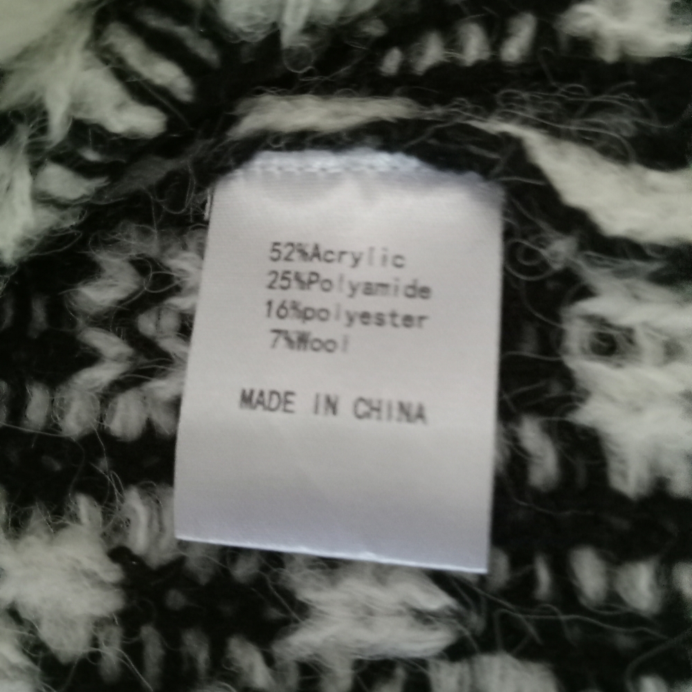 Little Lies Anthropologie White & Black Crew Neck Pullover Knit Sweater S/M - Picture 7 of 7